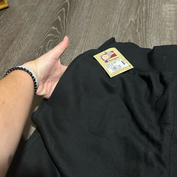 UT sweatpants - Picture 4 of 9